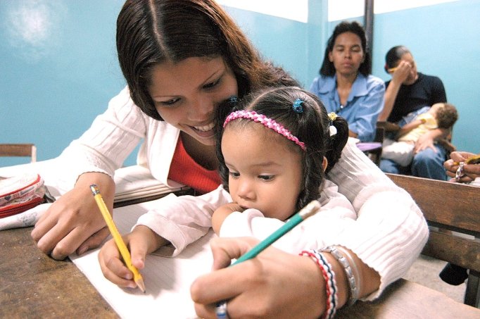 Acompañamiento educativo a un niño de la fundación